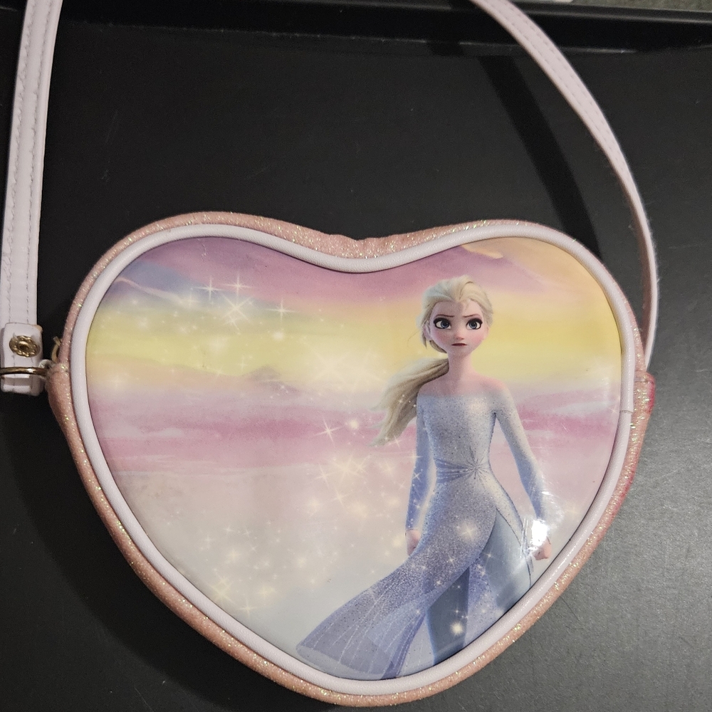 Frozen 2 - Elsa Heart-Shaped Pink and Glitter Crossbody Bag/Purse
